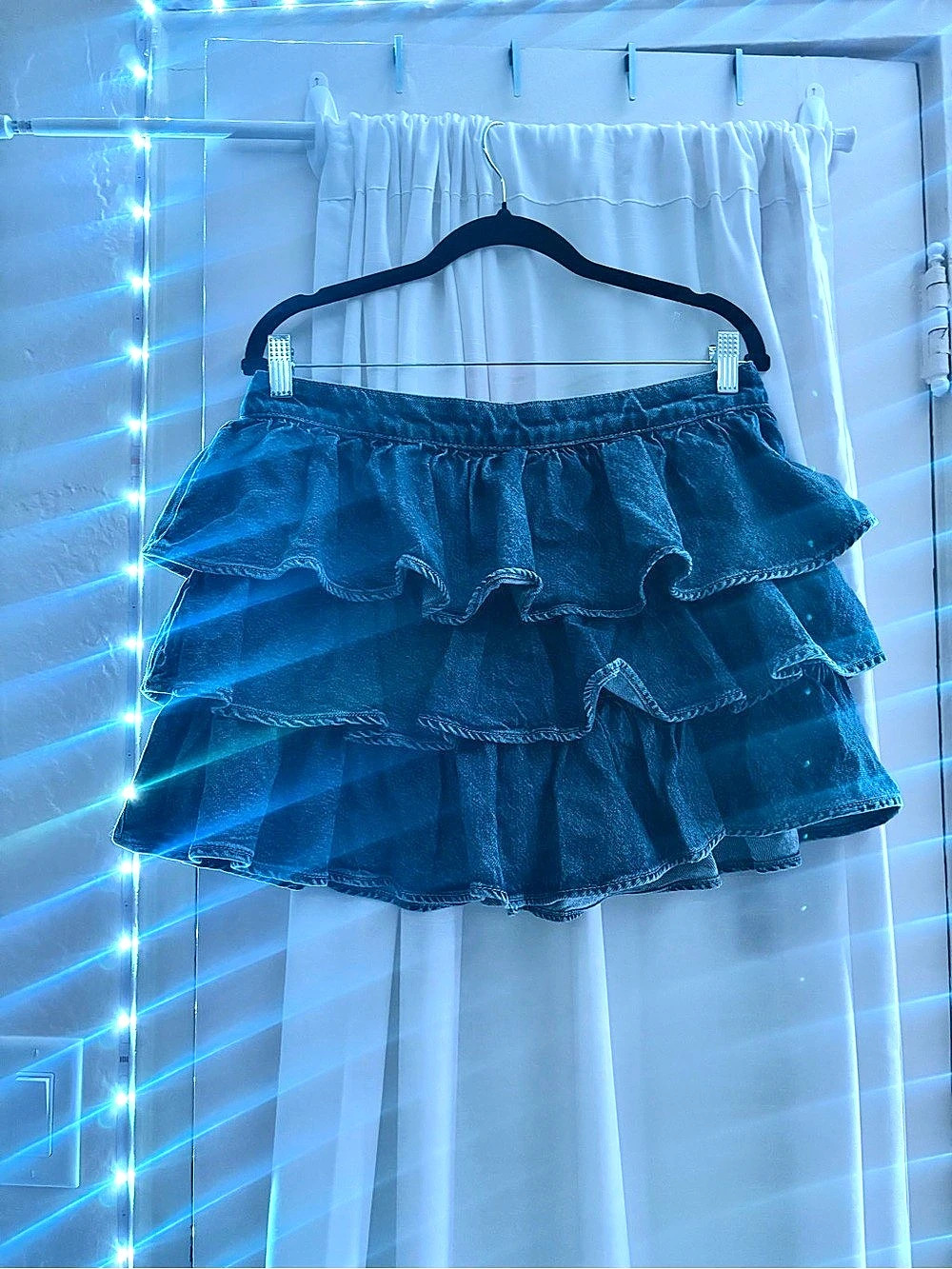 H&M Divided Ruffled Denim Skirt Blue Size Medium NWT